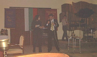 Благотворителна вечер на РК Бургас и ПРК Несебър, посветена на 96-та годишнина на Ротари Интернешънъл, 23.2.2001, Красимир Ганчев провежда благотворителния търг